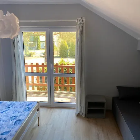 Domek alpejski Dom Przy Lesie. Ostrowo Ostrowo (Puck)