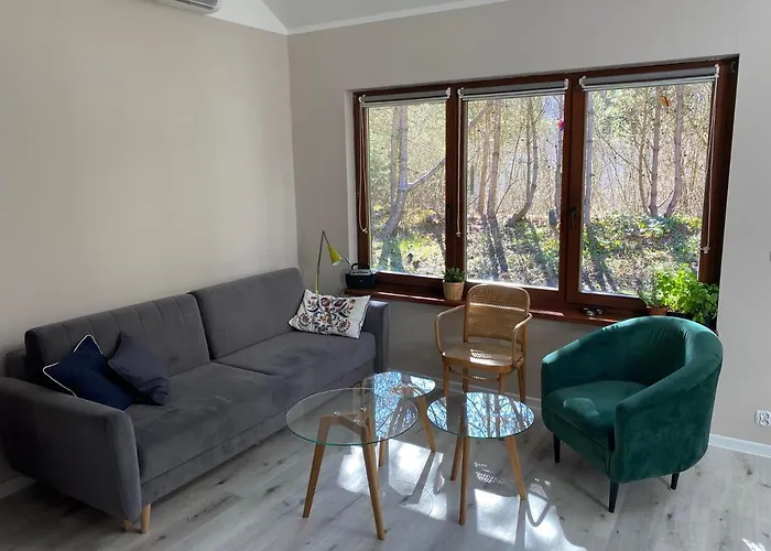 בקתה Dom Przy Lesie. *