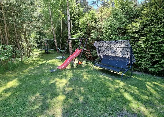 Dom Przy Lesie. בקתה